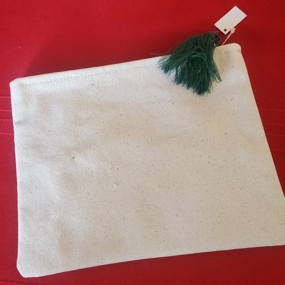 NWT Mario Badescu Cream And Green Cosmetic Bag
